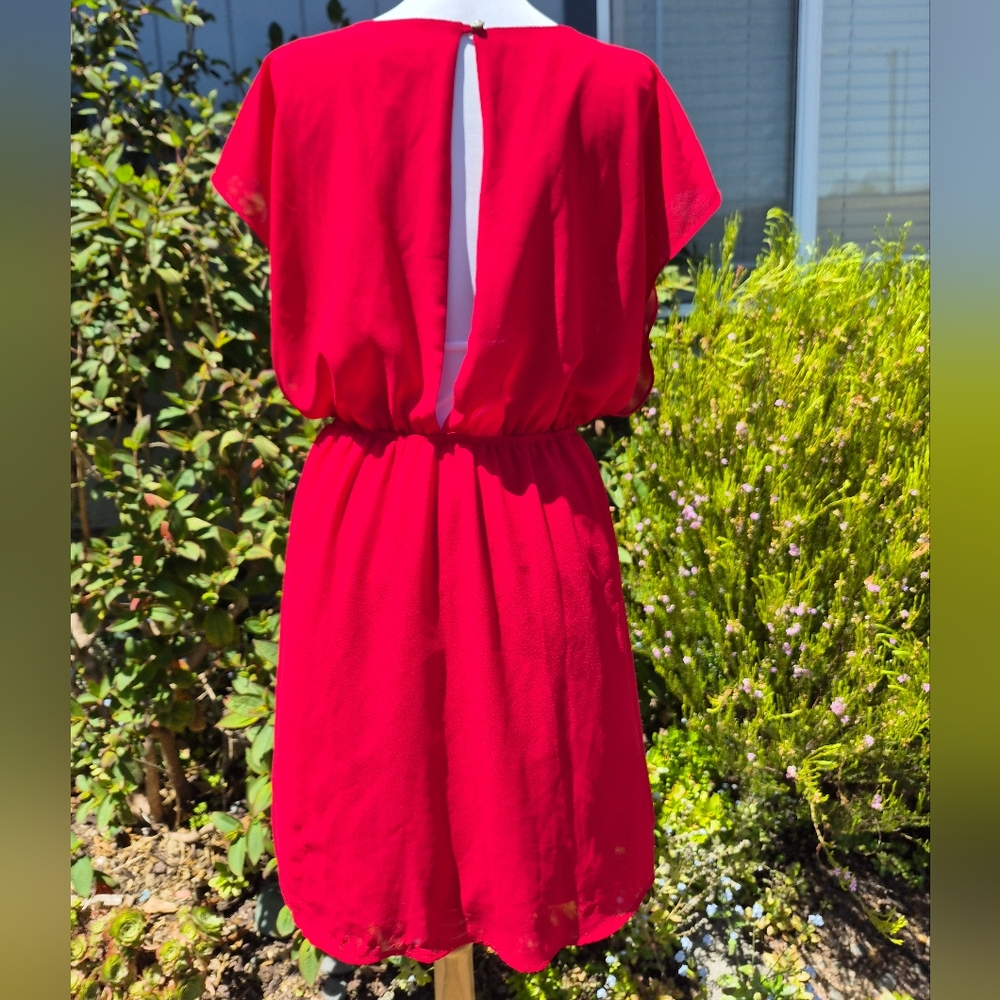 Vibrant Red Dress with Elastic Waist Made In U.S.A. - Picture 2 of 3